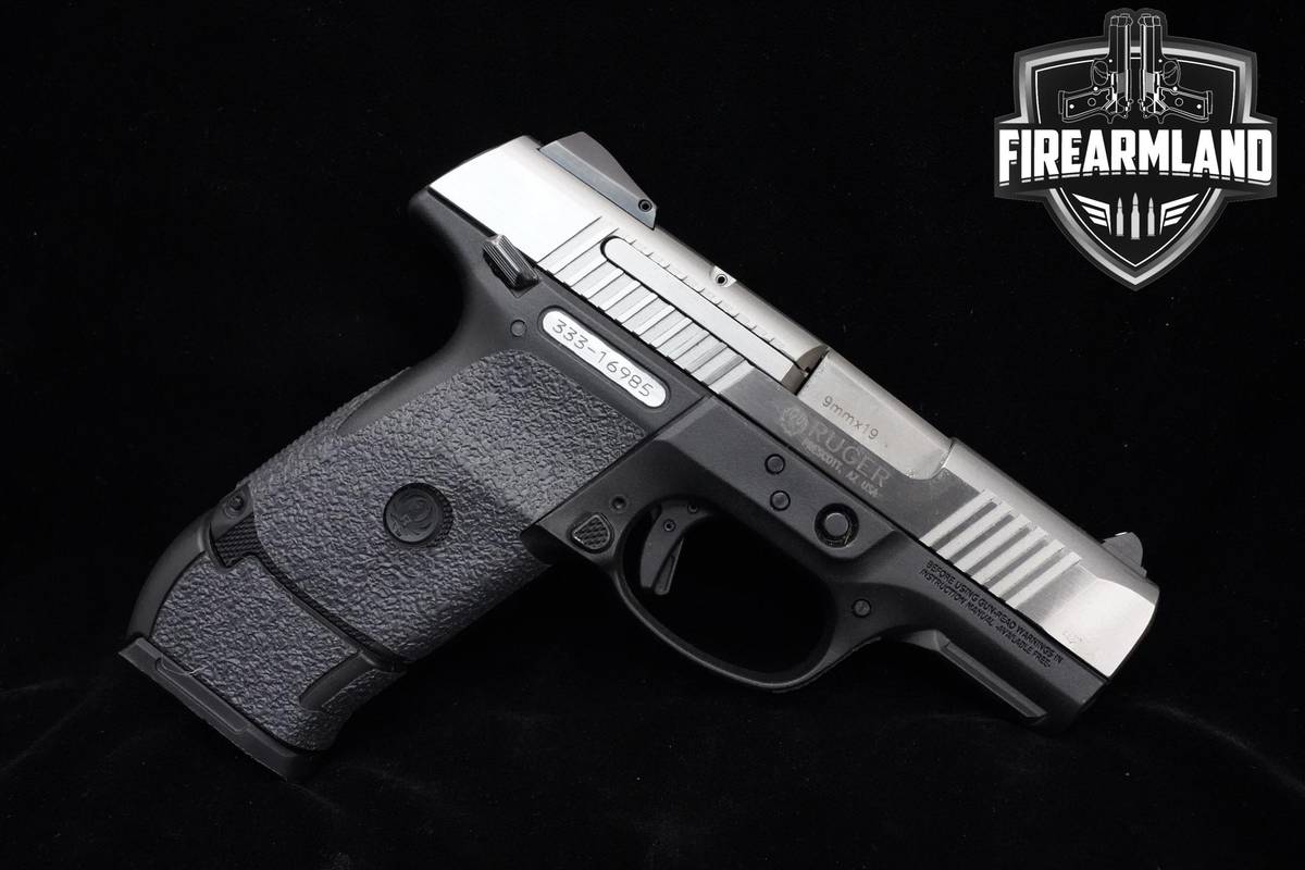 Sturm Ruger SR9c 9mm 3.4" Two-Tone Ruger-SR9c +2 MAGS & ORIG CASE
