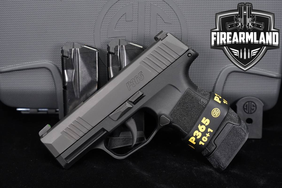 Sig Sauer P365 9mm 3.1" P 365 +3 MAGS & ORIG CASE