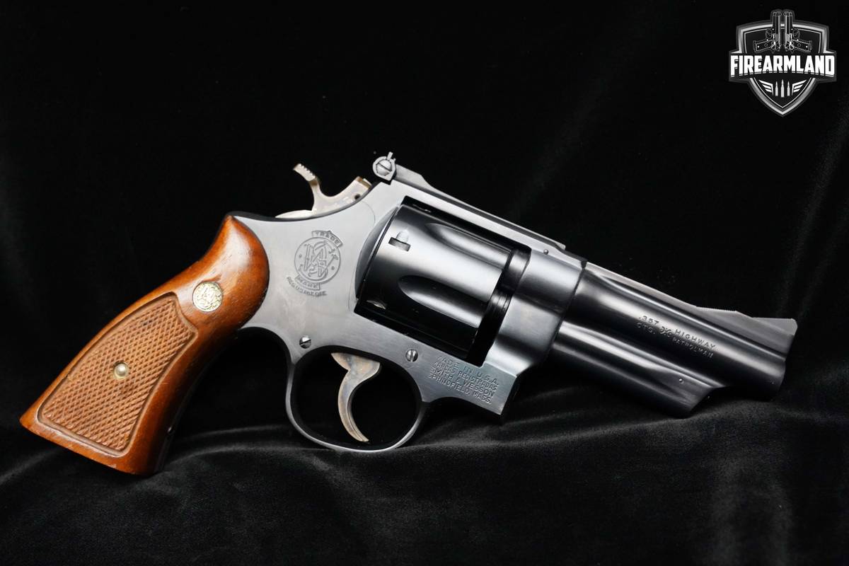 1974 Smith & Wesson 28-2 Highway Patrolman 4" DA/SA Blue 357 Magnum S&W 28