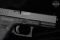 Glock 19 Gen3 9mm Luger Melonite in Excellent Condition Image 5
