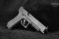 Glock 34 Gen5 MOS 9mm Luger (9x19 Para) nDLC in Excellent Condition Image 2