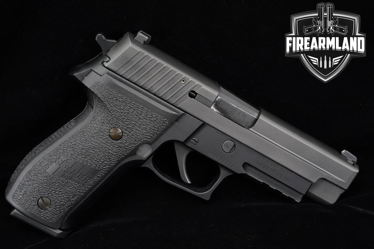 NAVY SEAL ISSUE Sig Sauer P226 MK25 9mm 4.4" +6 MAGS, ORIG CASE & HOLSTER
