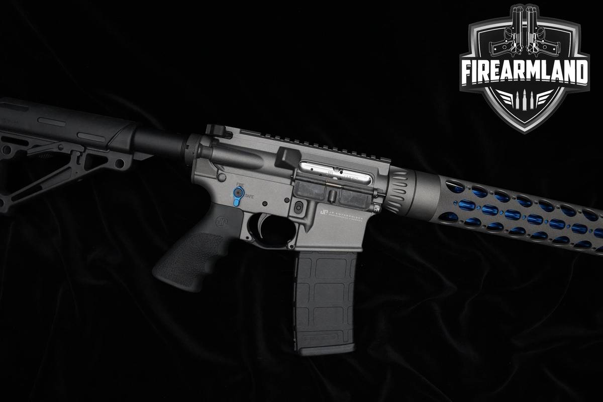 LIKE-NEW JP Enterprises JP-15 Essentials Carbine 223 Wylde 18" JP-15 AR-15