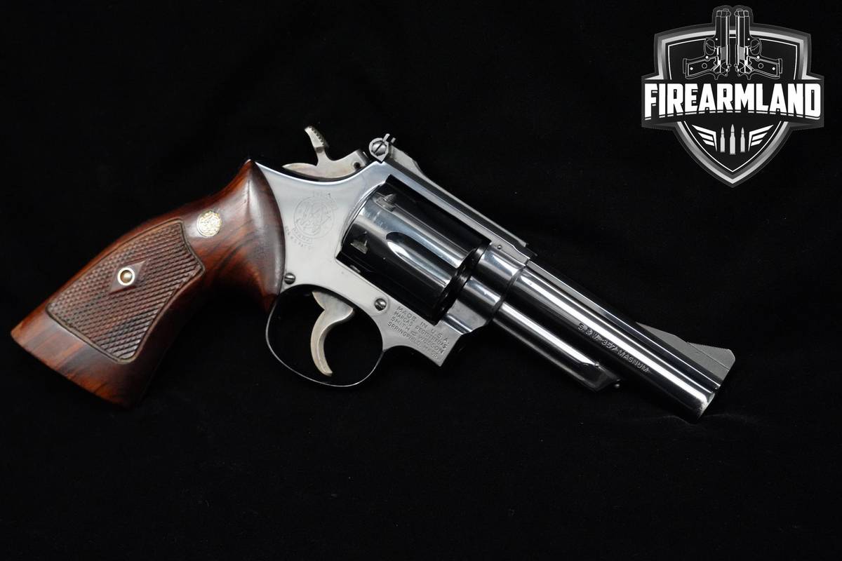 1961 Smith & Wesson (S&W) Model 19-1 Combat Magnum 357 Magnum 4" S&W 19-1