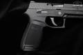 2010 Sig Sauer P250 .40 S&W Nitron in Excellent Condition Image 4