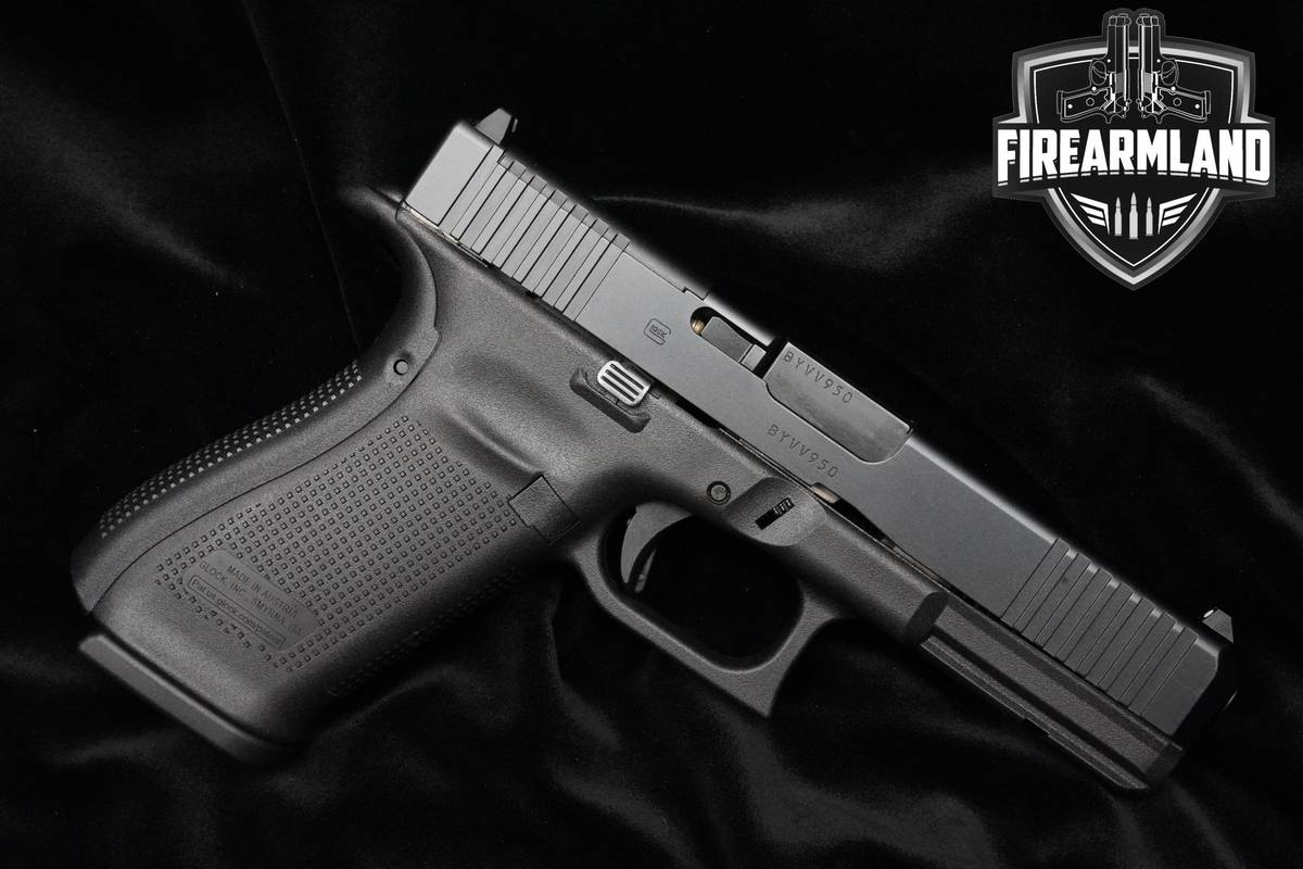 Glock 20 Gen 5 MOS 10mm 4.5" Black DLC Glock +2 MAGS & ORIG CASE