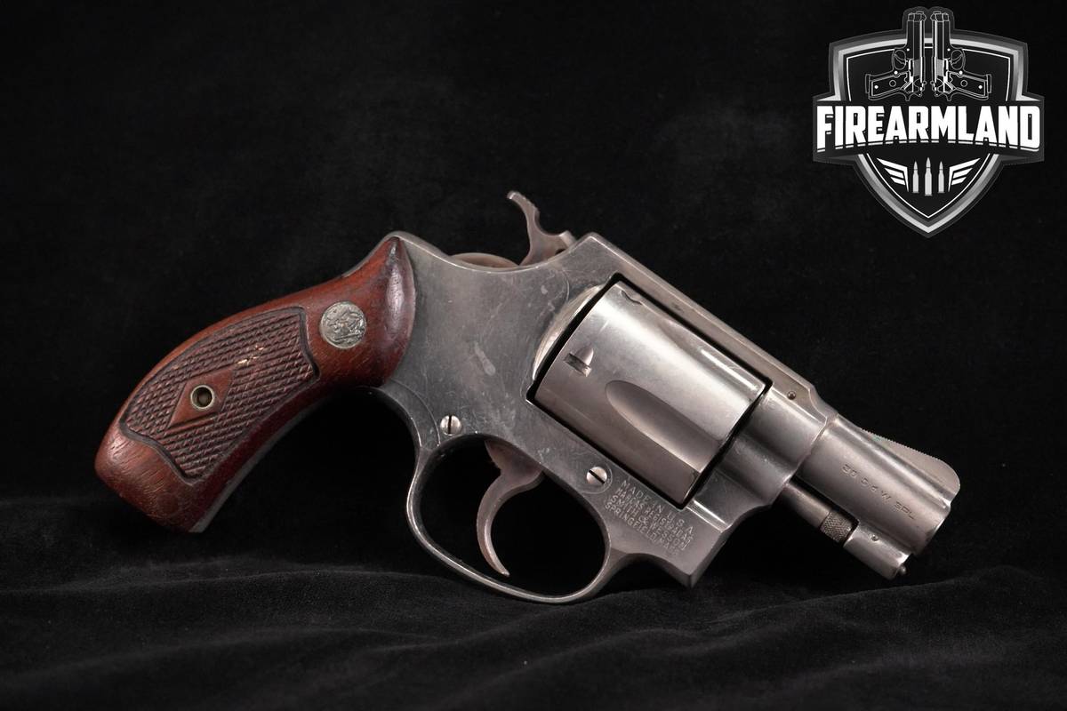 PRE-MODEL 36! 1956 Smith & Wesson Chiefs Special 38-Special Nickel