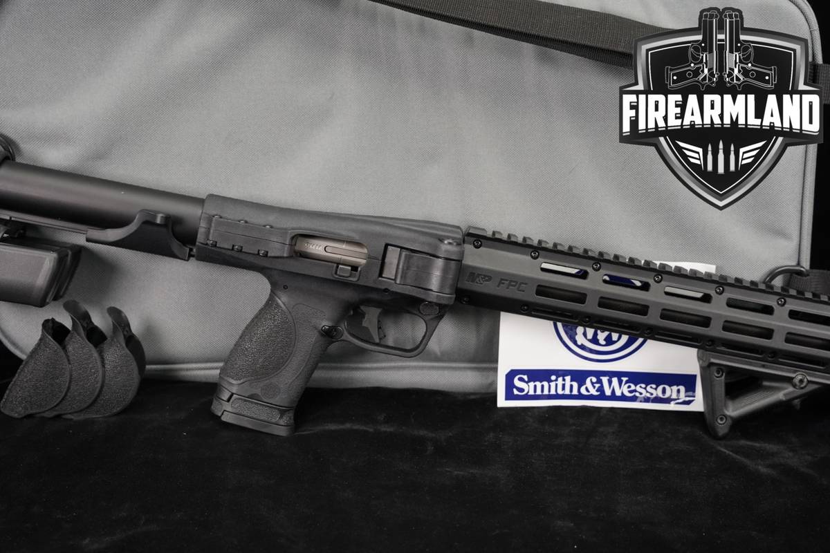Smith & Wesson M&P FPC 9mm S&W 16.25 +3 MAGS, CASE
