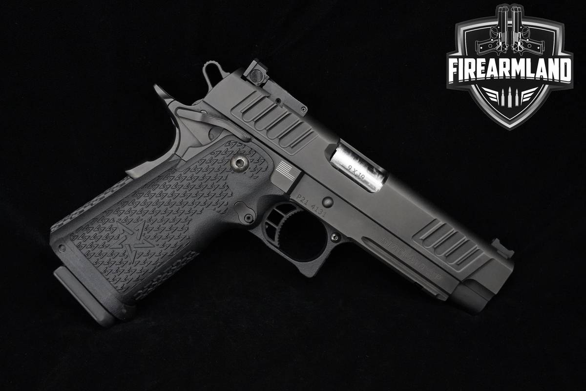 Staccato (STI) P CS Frame 2011 9mm 2011 STI 4.4" Staccato P 3MAGS & OG CASE