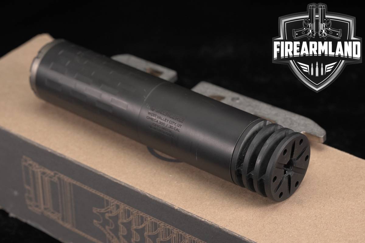 SilencerCo Omega 300 .30 7 Suppressor Silencer +ORIG BOX