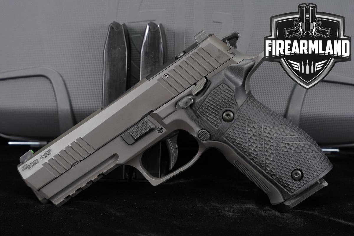 Sig Sauer P226 Legion Optics-Ready 9mm 4.4" Gray P-226 +3 MAGS & ORIG CASE