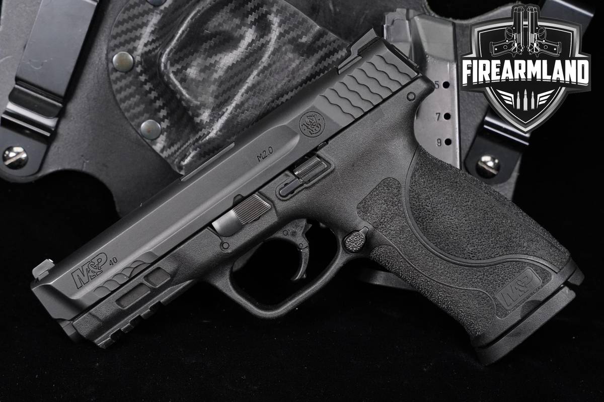 Smith & Wesson S&W M&P 40 M2.0 40S&W 4.25" M&P40 M-2.0 +2 MAGS & HOLSTER