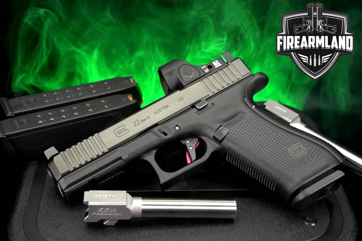 LIKE-NEW Glock 22 G22 Gen5 MOS 40 S&W 4.49" Gen 5 +3 MAGS & OPTIC