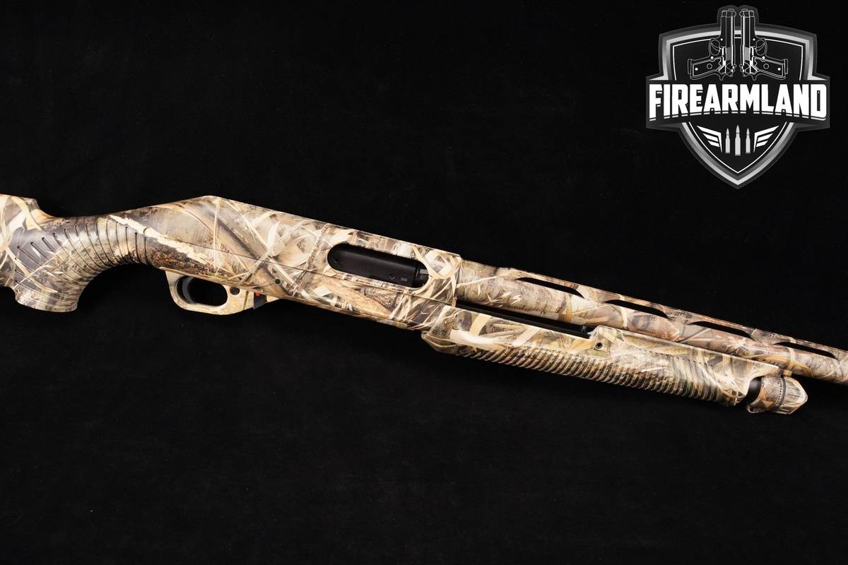 Benelli Nova 12-Gauge 25.7" Realtree Max-5 Benelli-Nova VENT RIB