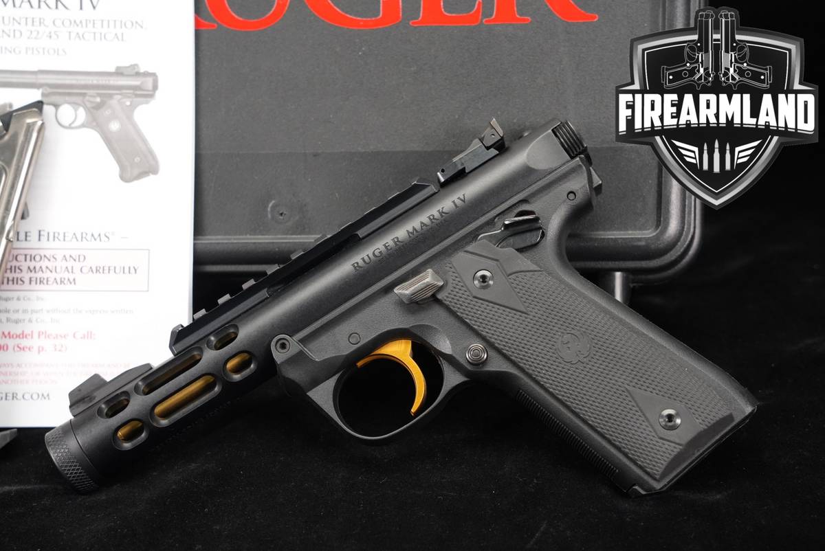 Ruger Mark IV 22/45 Lite 22LR 4.4" MK 4 +2 MAGS & ORIG CASE