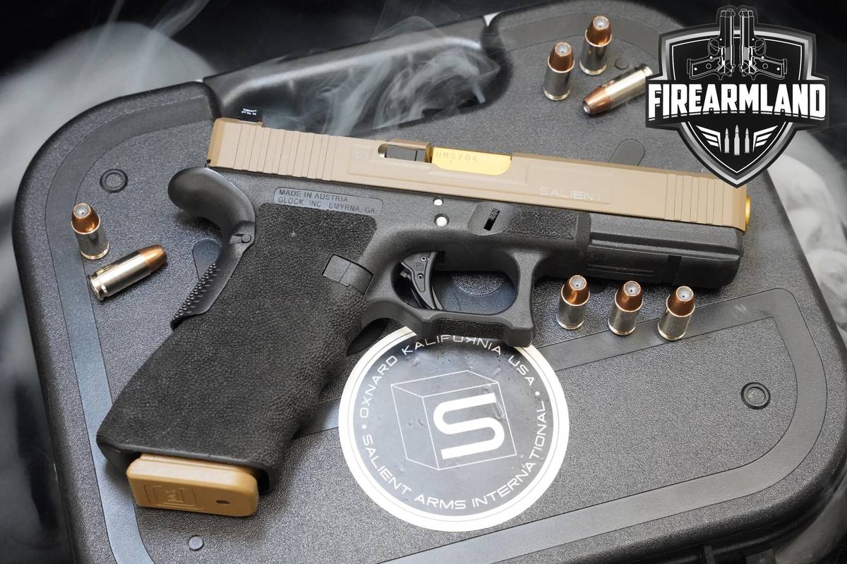 Glock 17 Salient Arms International Tier 2 9mm 4.4" Glock-17 G17 +ORIG CASE