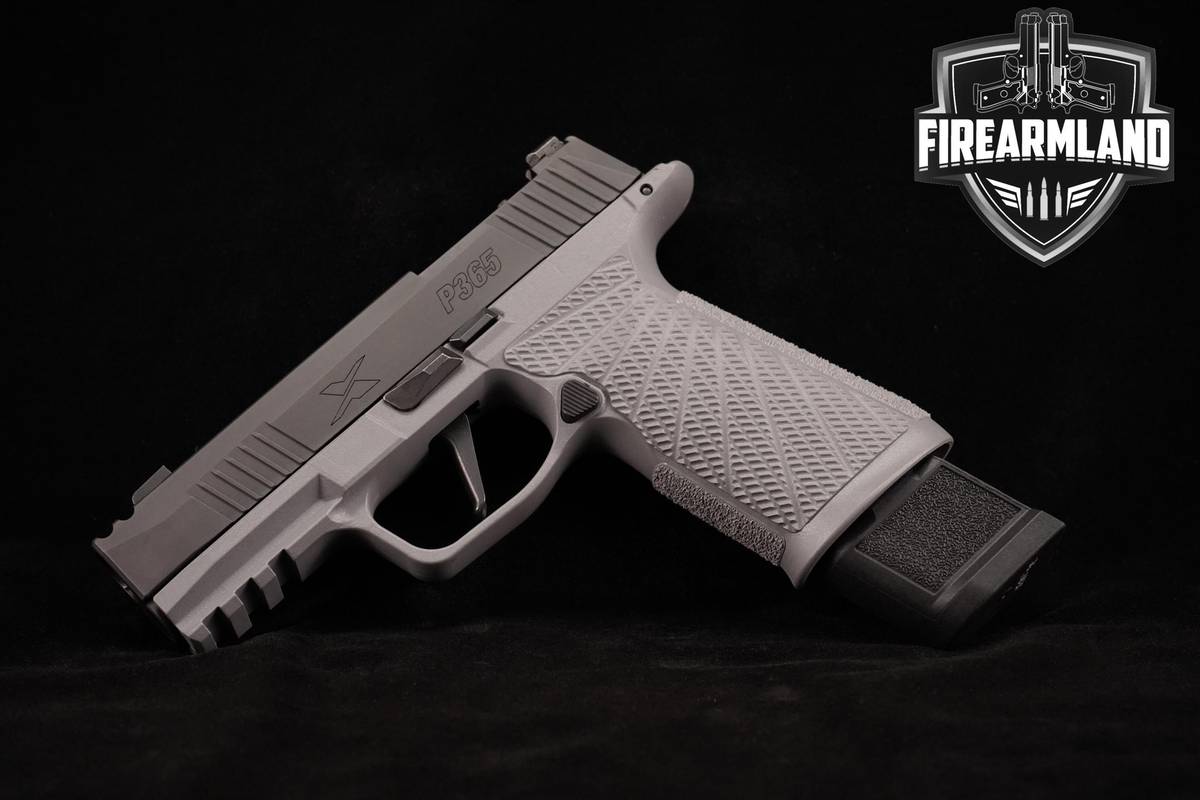 Sig Sauer P365 XMACRO COMP 9mm 3.1" Nitron X +2 MAGS
