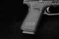 Glock 19 Gen5 9mm Luger nDLC in Excellent Condition Image 3