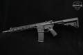Radian A-DAC 15 Daniel Defense M4A1 RIII 5.56mm NATO Black in Good Condition Image 2