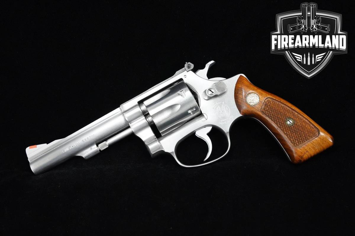 1982 Smith & Wesson Model 63 .22/32 Kit Gun Stainless 22LR 4" S&W 63