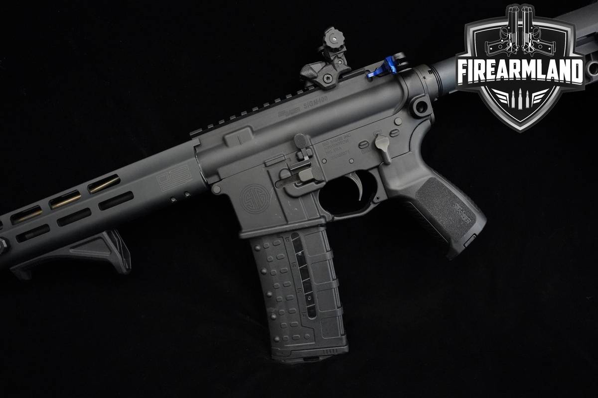 Sig Sauer M400 AR-15 AR15 11" Sig-Sauer M400-AR-15 AR15 M-400 +2 MAGS