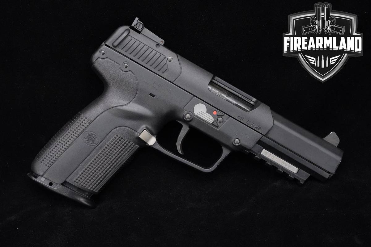 FN Five-Seven USG MK1 5.7x28 FN-FNH-5.7 FiveSeven +2 MAGS & ORIG CASE