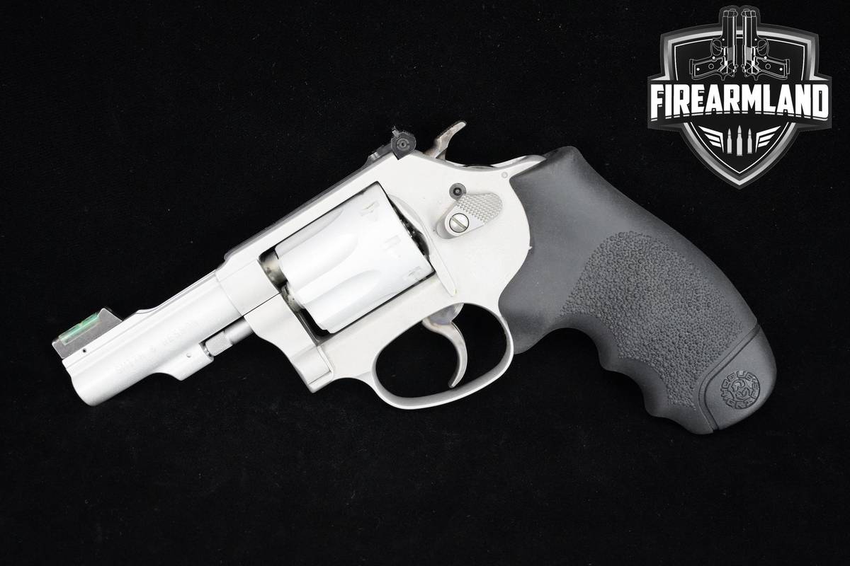 Smith & Wesson (S&W) Model 317-3 Air-Lite 22LR Silver S&W 317-3 +ORIG BOX