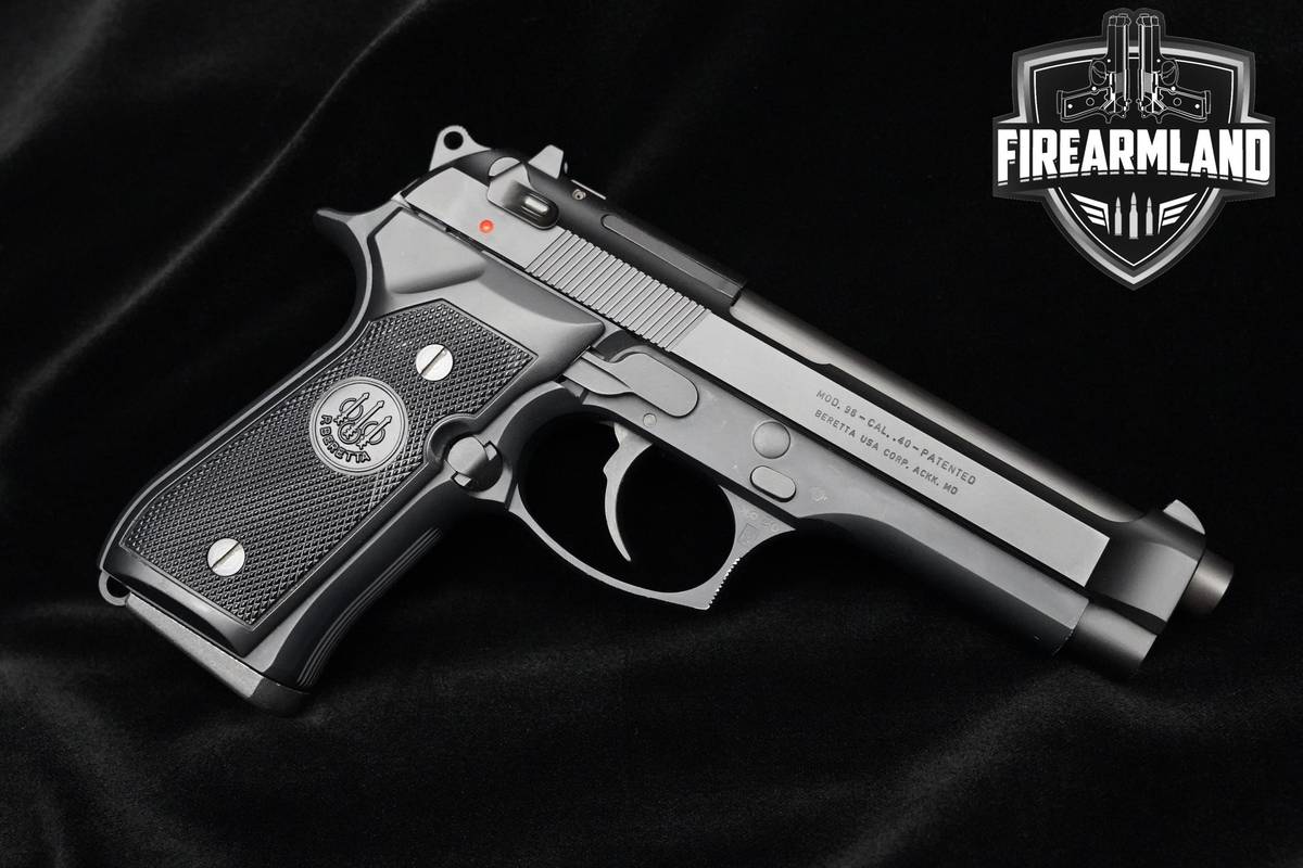 Beretta 96FS 40 S&W Beretta Pistol 40-S&W 96FS 1993 4MAGS