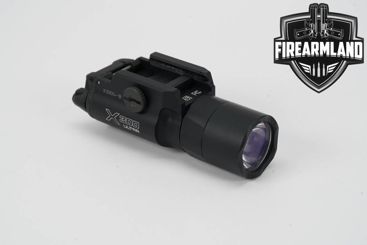 SureFire X300 Ultra X300U-B 1000 Lumens & 11,300 Candela Weapon Light X-300