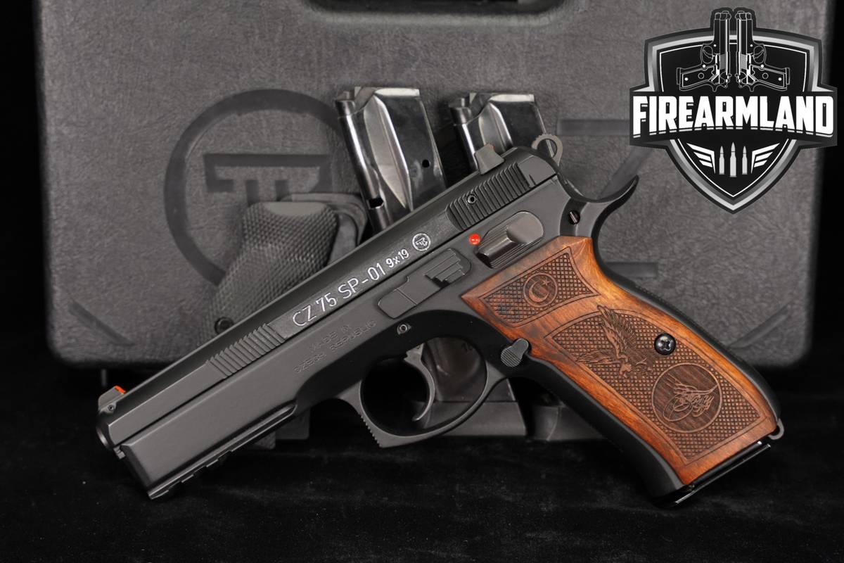 CZ 75 SP-01 9mm 4.6" CZ75 SP01 +3 MAGS, ORIG CASE, OG GRIPS