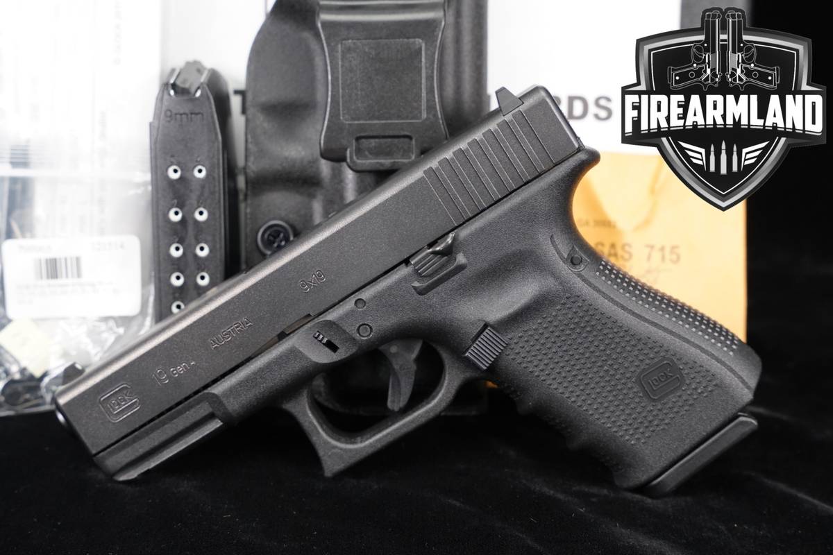 Glock 19 Gen4 G19 Gen 4 9mm 4.02" +2 MAGS, ORIG CASE & HOLSTER