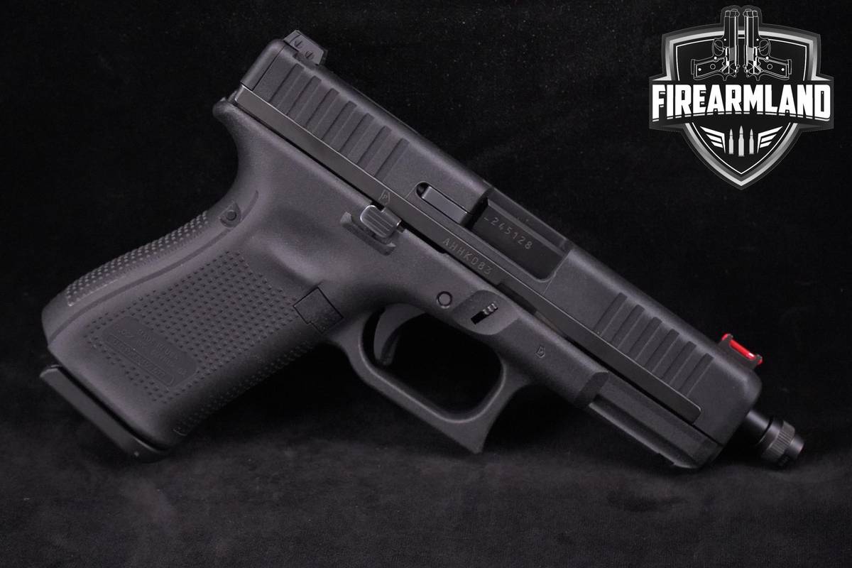 Glock 44 Threaded Barrel 22LR 4.49" G44 G-44 +2 MAGS & ORIG CASE
