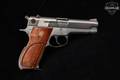 1974 Smith & Wesson (S&W) Model 39-2 9mm Luger Satin Nickel in Good Condition Image 3