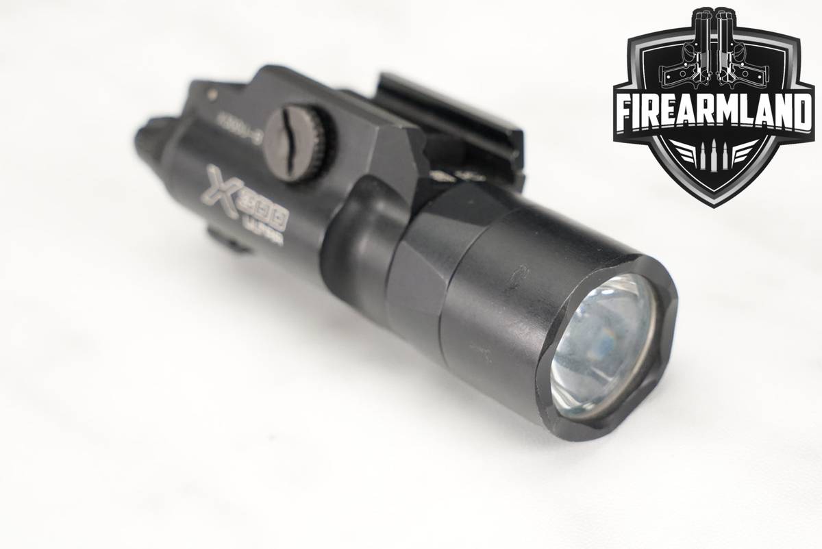 SureFire X300 Ultra X300U-B 1000 Lumens & 11,300 Candela Weapon Light