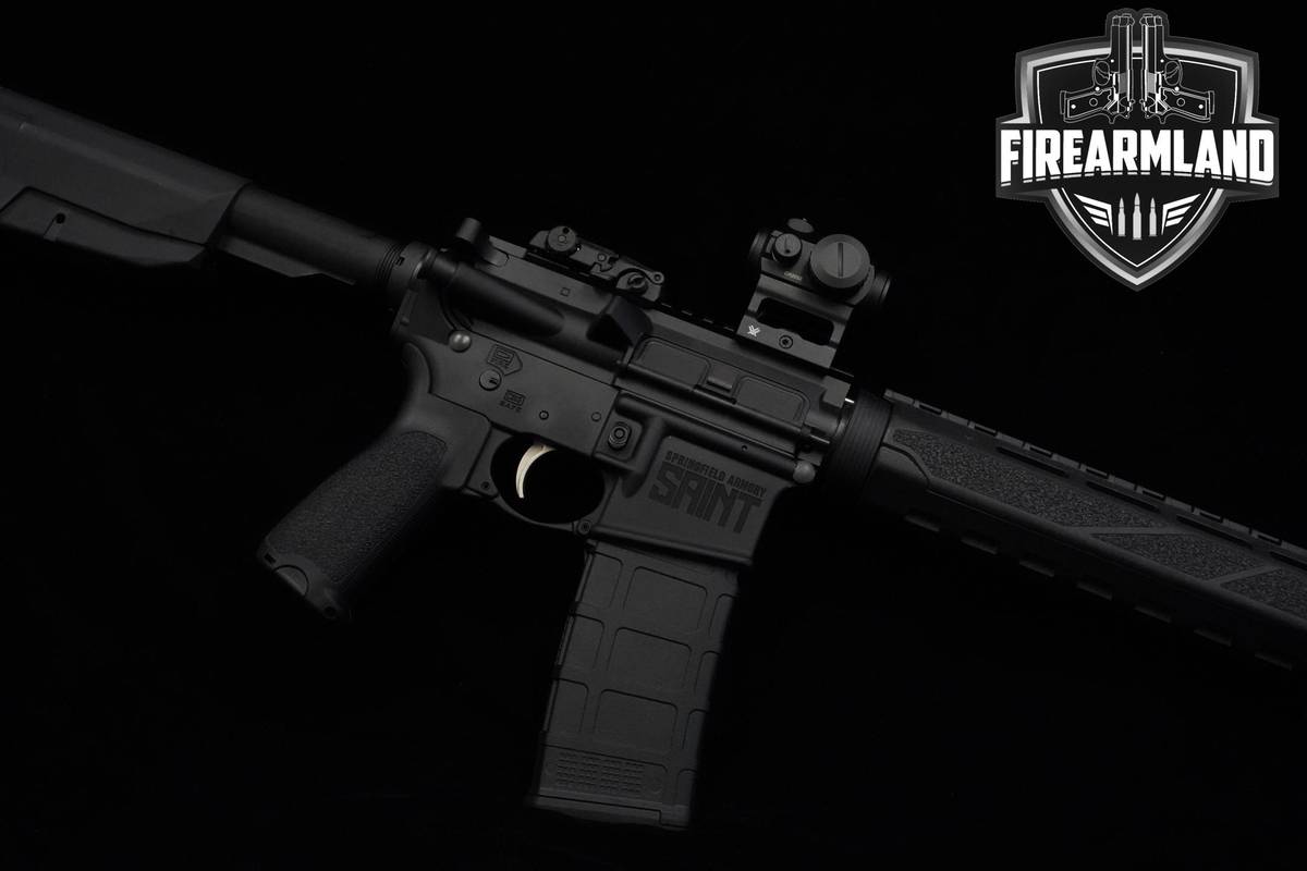 Springfield Armory Saint AR-15 AR15 AR 16" Springfield Saint-AR15 & RED DOT