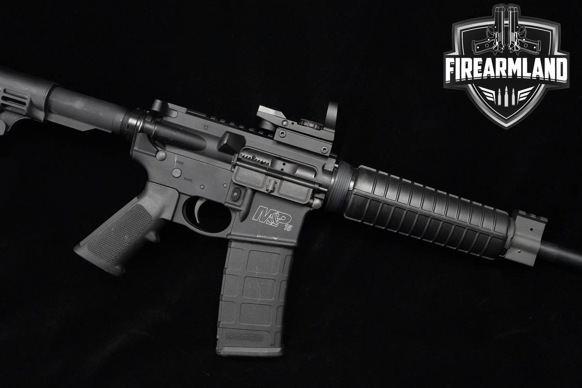 Smith & Wesson (S&W) M&P15 AR-15 AR15 AR 16" S&W-M&P15 AR-15-AR15 AR +OPTIC