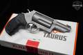 Taurus Judge Magnum .45 LC/.410 Matte Stainless in Very Good Condition Image 2