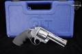 Colt Anaconda .44 Mag. Satin Stainless in Excellent Condition Image 2