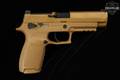 Sig Sauer P320 M17 9mm Luger Coyote Tan in Excellent Condition Image 4