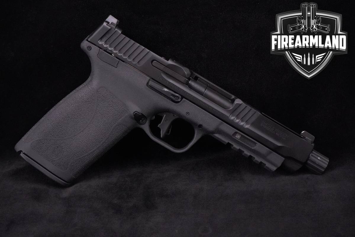 Smith & Wesson S&W M&P5.7 5.7x28 5.0" Armornite M&P-5.7 +3 MAGS & ORIG CASE