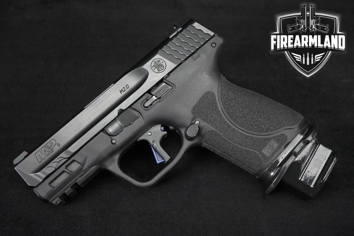Smith & Wesson S&W M&P9 M2.0 Compact, 3.6" 9-mm 3 MAGS & ORIG BOX