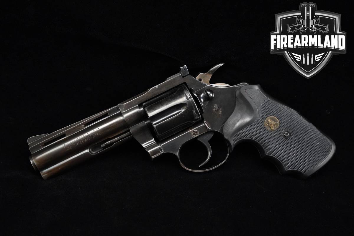 SNAKE-GUN 1967 Colt Diamondback 38-Special 4" Blued Colt-Diamondback