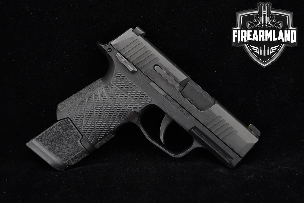 Sig Sauer P365 9mm 3.1" Sig-Sauer P365 Wilson Combat +3 MAGS & ORIG BOX
