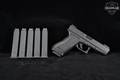 Glock G22 Gen 2 .40 S&W Black in Good Condition Image 2