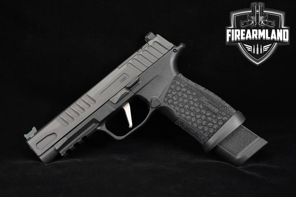 Sig Sauer P365-FUSE 9mm 4.3" P-365 Optic-Ready +3 MAGS, ORIG CASE & HOLSTER