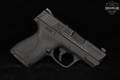 Smith & Wesson (S&W) M&P 9 Shield 1.0, No Thumb Safety 9mm Luger Black in Excellent Condition Image 4