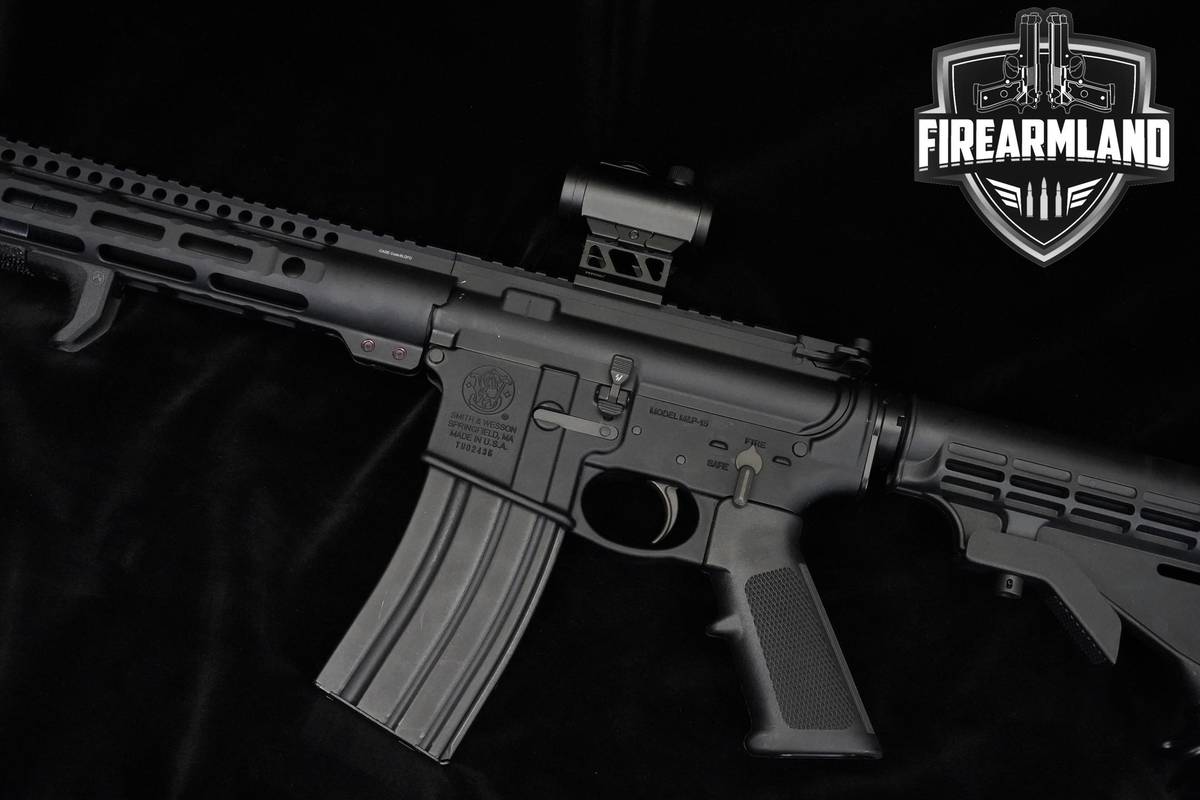 Smith & Wesson (S&W) M&P-15 Sport II 5.56 NATO 16" S&W-M&P-15 M&P15 +OPTIC