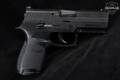 Sig Sauer P250 Compact .40 S&W Black in Very Good Condition Image 3