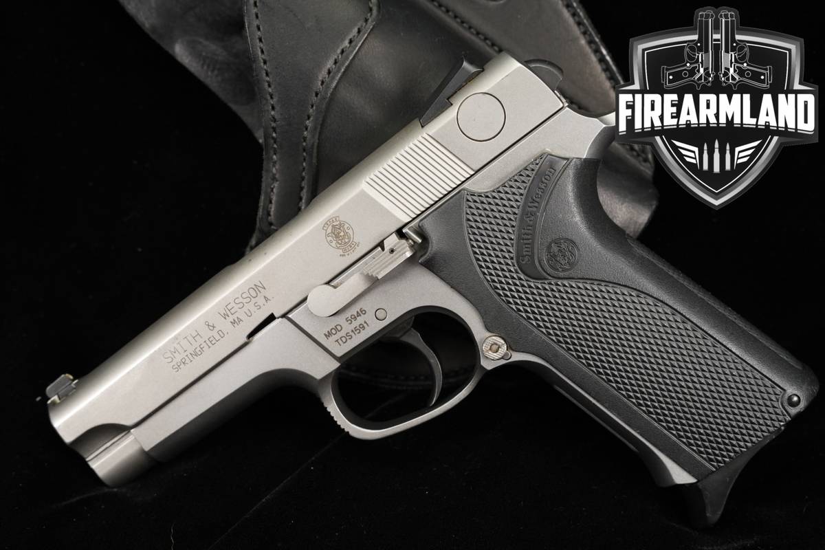 Smith & Wesson Model 5946 3rd Generation 9mm S&W Stainless +HOLSTER
