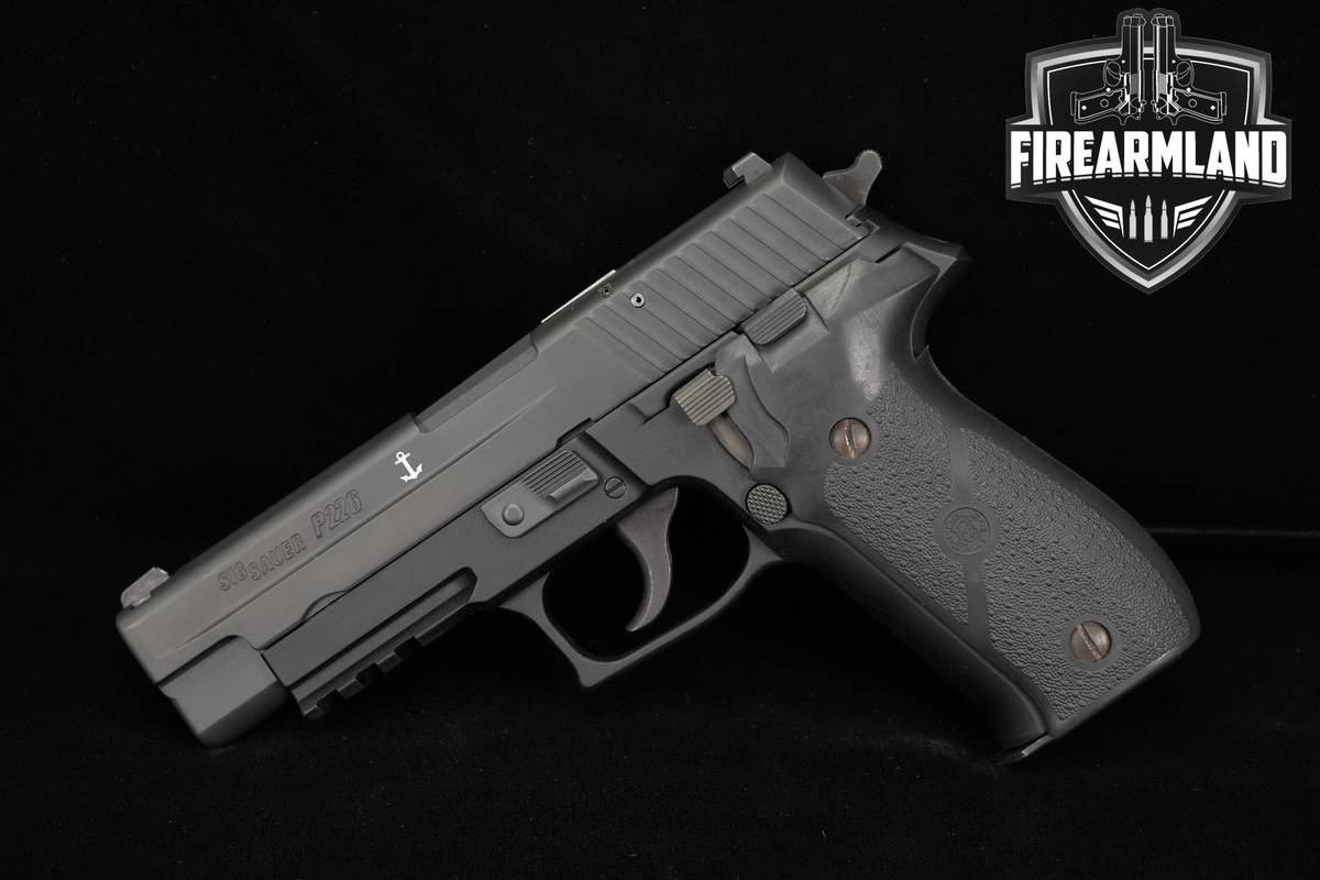 Sig Sauer P226 MK25-CA Compliant 9mm 4.4" P 226 +6 MAGS, OG CASE & HOLSTER